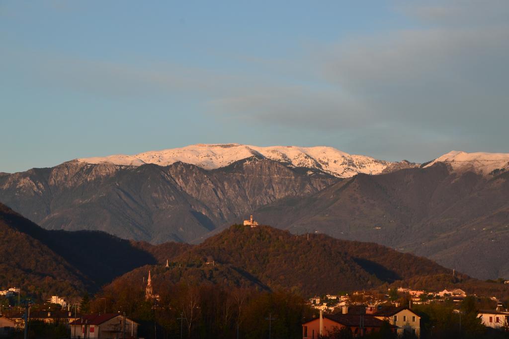 Bed And Breakfast Villa Novella Crocetta del Montello ภายนอก รูปภาพ